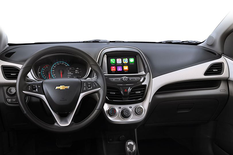 מערכת Apple CarPlay ב-Chevrolet Spark החדשה אשר הושקה בישראל.
