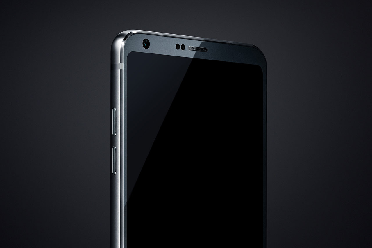 תמונת יח"צ מודלפת של LG G6 (קרדיט: The Verge)