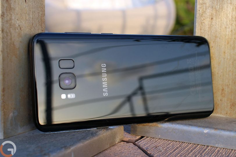 Samsung Galaxy S8 Plus (צילום: רונן מנדזיצקי, גאדג'טי)