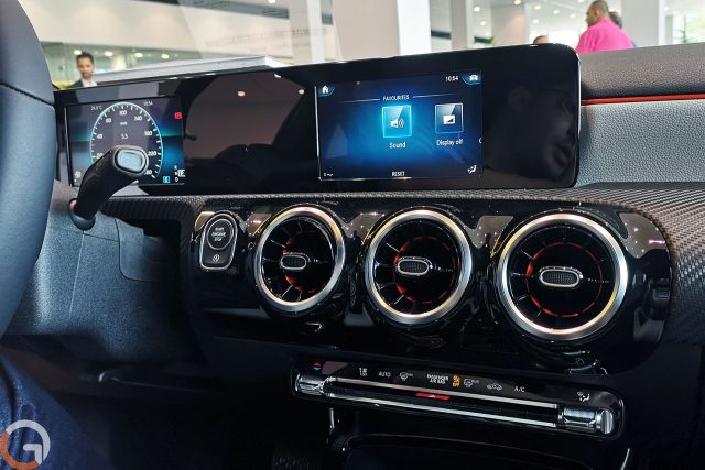 מרצדס A-Class 2018 (צילום: רונן מנדזיצקי, גאדג'טי)