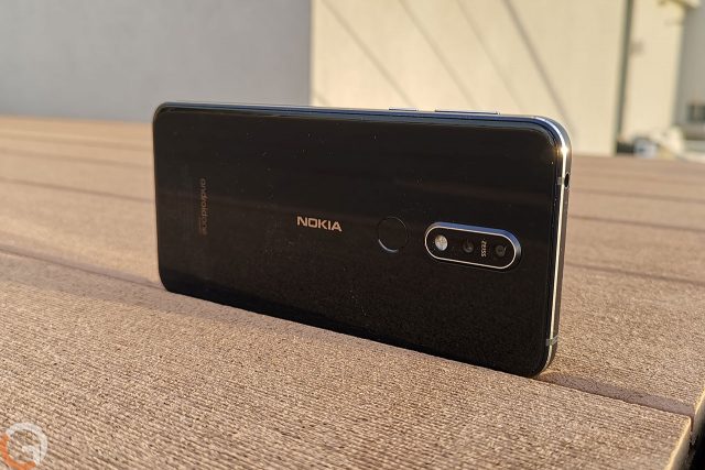 Nokia 7.1 (צילום: רונן מנדזיצקי, גאדג'טי)