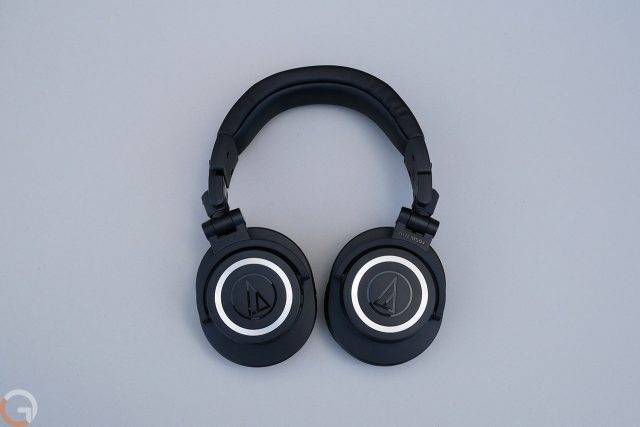 אוזניות Audio Technica ATH-M50xBT (צילום: רונן מנדזיצקי, גאדג'טי)