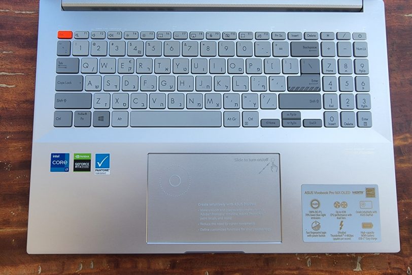 Vivobook Pro 16X OLED – מקלדת (צילום: יאן לנגרמן, גאדג’טי)