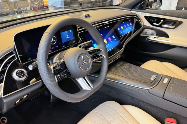 מרצדס E-Class דגם 2024 (צילום: רונן מנדזיצקי)