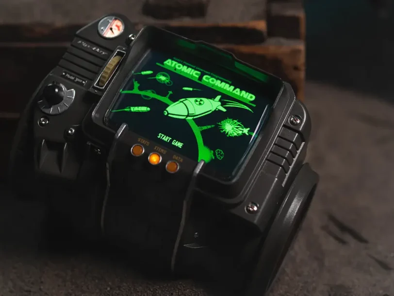 Fallout Pip-Boy 3000 Replica (מקור Bethesda)