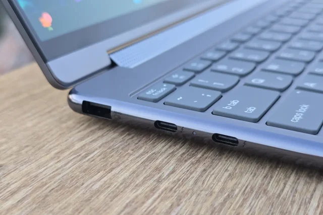 Yoga 9 2in1 – חיבורים משמאל (צילום: יאן לנגרמן, גאדג'טי)