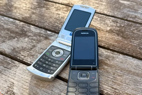 טלפונים של נוקיה וסמסונג