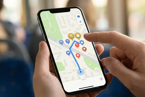 פרסומות ב-Apple Maps