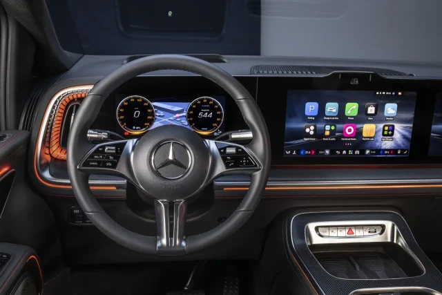 Mercedes VLE (מקור Mercedes-Benz)