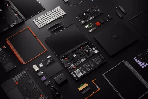 נייד Framework Laptop 13 Pro מפורק (מקור Framework)