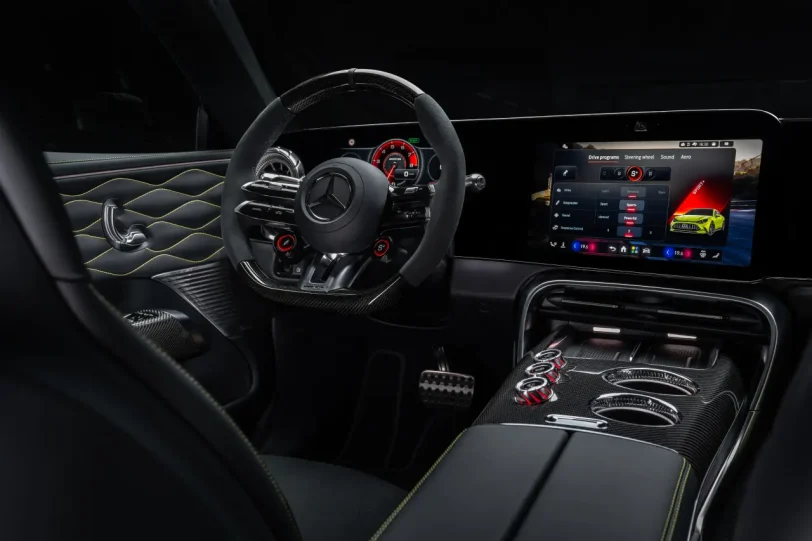 Mercedes-AMG GT 4-Door Coupé (מקור מרצדס)