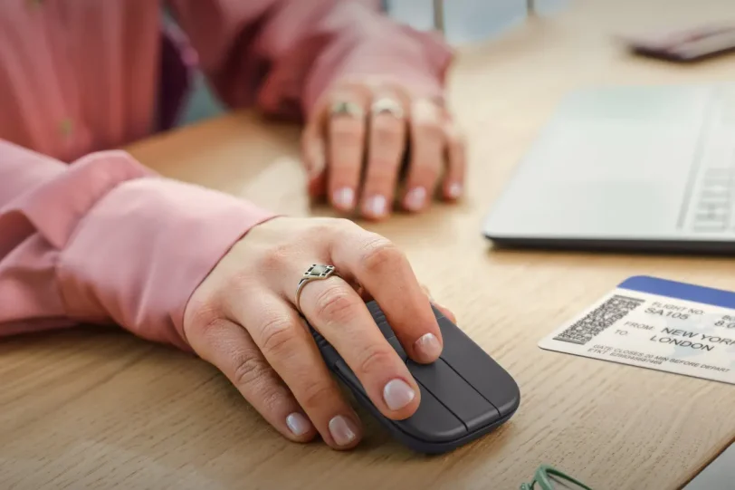 עכבר ה-Logitech Ultra-Portable (מקור winfuture/לוג'יטק)