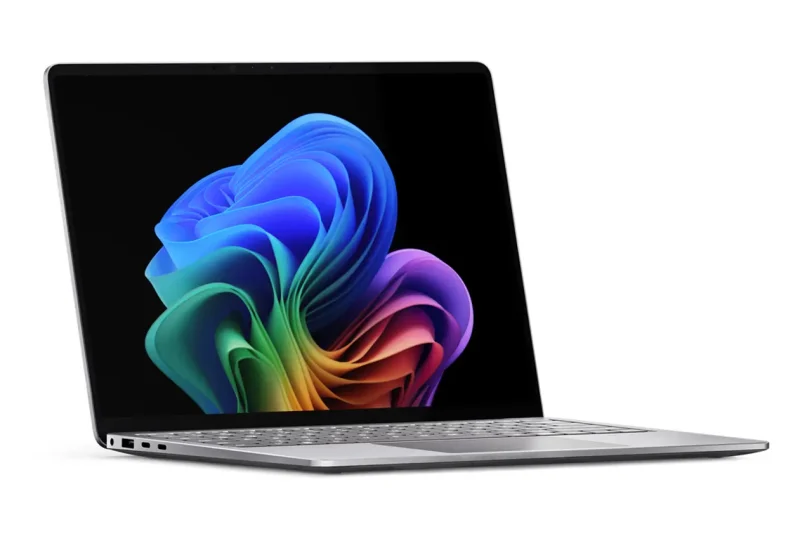 Surface Laptop 13 (מקור מיקרוסופו)