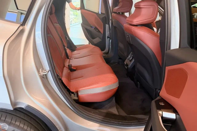 BMW iX3 Neue Klasse (צילום: רונן מנדזיצקי)