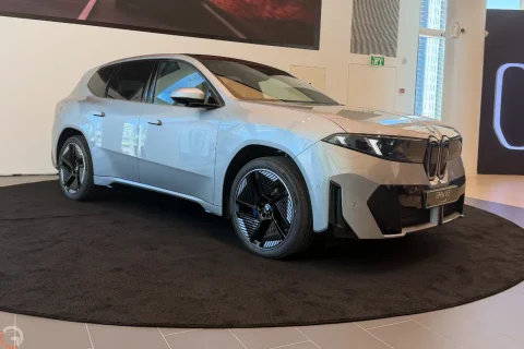 BMW iX3 Neue Klasse (צילום: רונן מנדזיצקי)