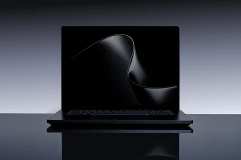 Surface Laptop Ultra (מקור מיקרוסופט)