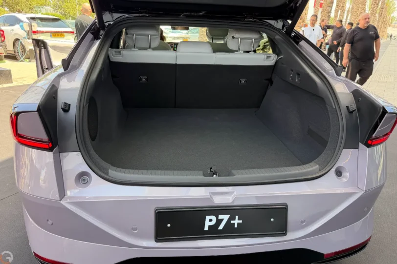 XPENG P7+ (צילום: רונן מנדזיצקי)