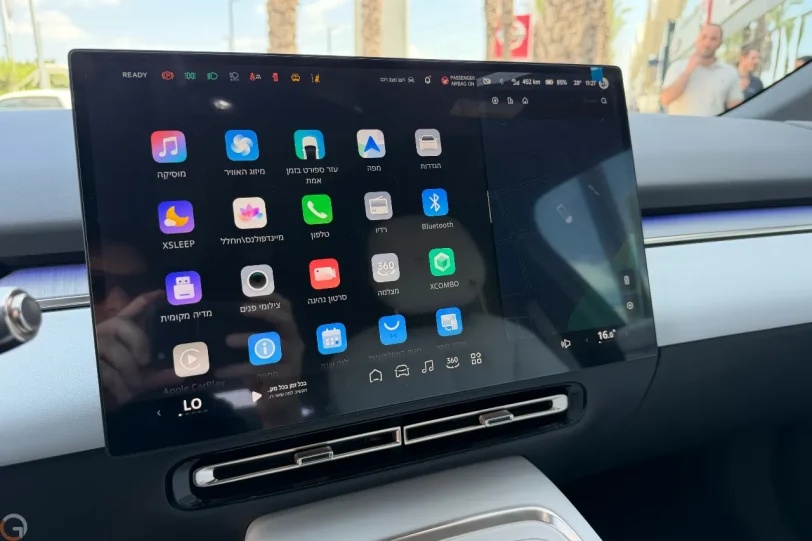 XPENG P7+ (צילום: רונן מנדזיצקי)