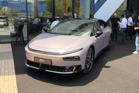 XPENG P7+ (צילום: רונן מנדזיצקי)