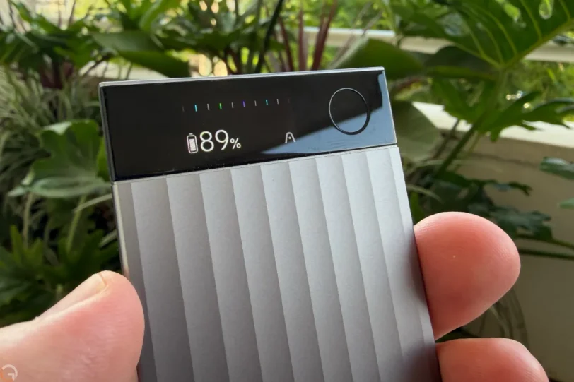Plaud Note Pro (צילום: רונן מנדזיצקי)