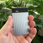 Plaud Note Pro (צילום: רונן מנדזיצקי)