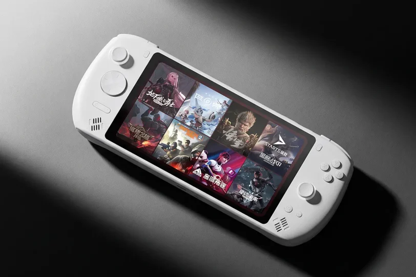 קונסולת Legion Cloud Gaming Handheld C700 (מקור לנובו)