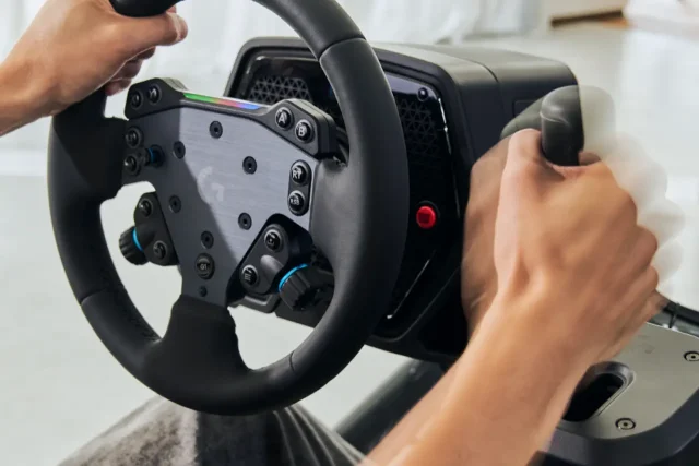 ערכת ה-RS50 McLaren Racing Bundle (מקור יח"צ Logitech G)