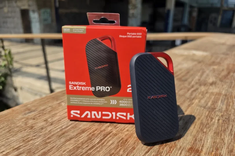 כונן SanDisk Extreme PRO Portable SSD V3 (צילום: יאן לנגרמן, גאדג’טי)