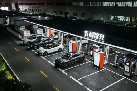עמדת טעינה Geely (מקור Geely)
