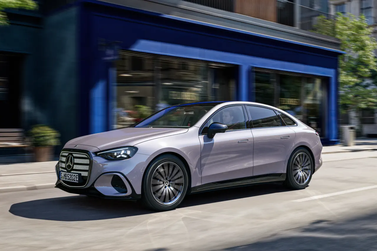מרצדס C-Class החשמלית נוחתת בישראל עם טווח של עד 762 ק"מ